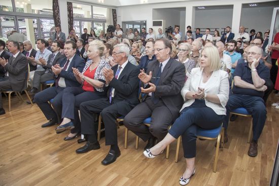 5 јуни 2015, Скопје Лекарска Комора на Македонија во Клуб на Пратеници. Проф. д-р Кочо Чакалароски. Д-р Ленче Нелоска.Д-р Џабир Бајрами.Никола Јанкуловски.